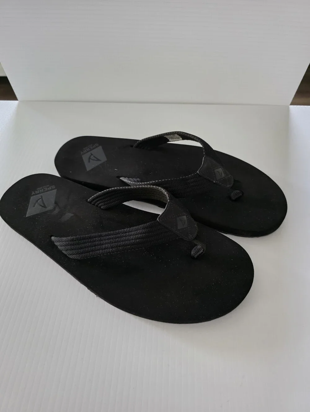 Sperry Men's Black Flip Flop Sandals Size 12M Waterproof